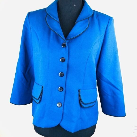 Vintage Classic Blue Blazer by Sweet Suit - Picture 4 of 9